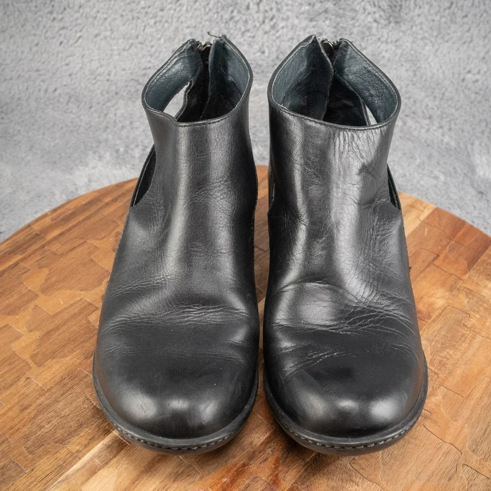 Dansko Bonita Black Leather Ankle Boots Back Zip Shoes Size 38 EU 7.5-8 US Women